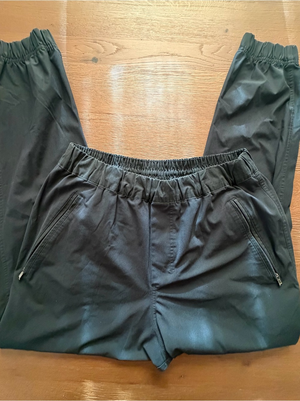 Lululemon Men's Black Woven Jogger Pants Large Zip Pockets NWOT